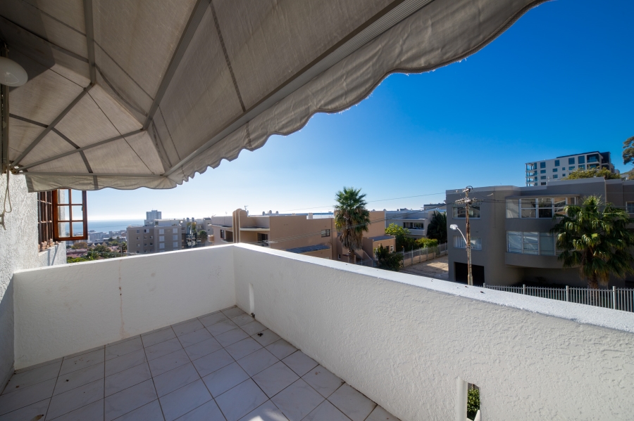 To Let 2 Bedroom Property for Rent in Sea Point Western Cape